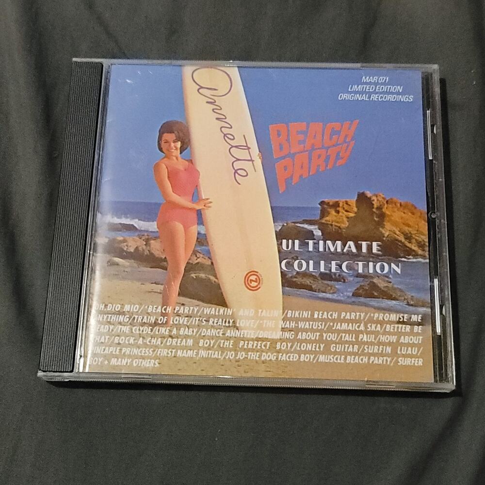 Vtg 1997 Annette's BEACH PARTY ULTIMATE COLLECTION CD